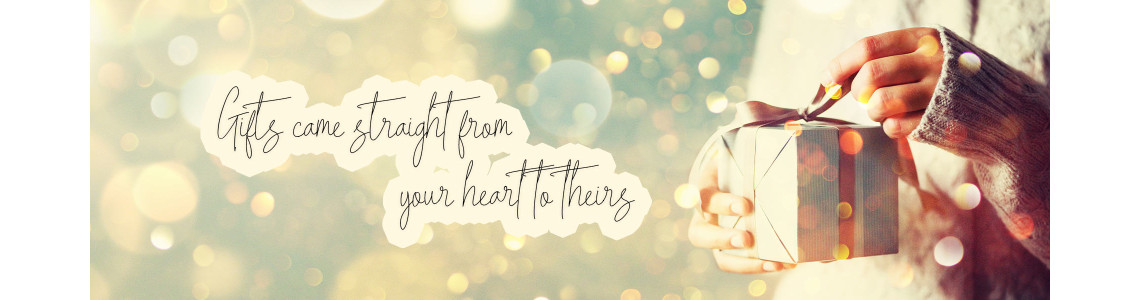 Go The “Extra Mile” With Personalized Gifts For the Holidays!