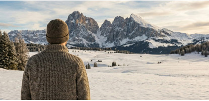 December is here, winter is here—sweet shirt season is officially on