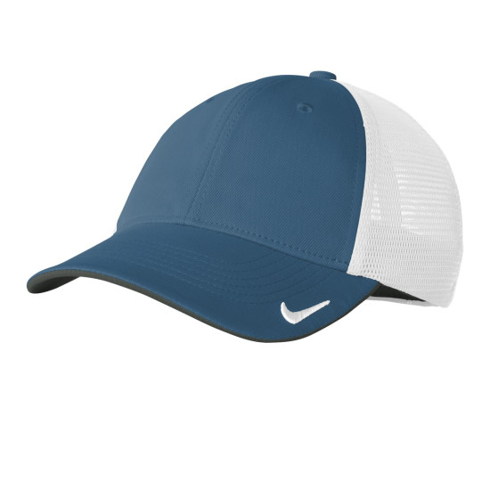 Nike Stretch-to-Fit Mesh Back Cap