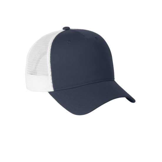 Nike Snapback Mesh Trucker Cap