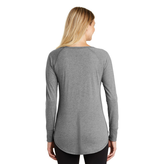 District ® Women’s Perfect Tri ® Long Sleeve Tunic Tee