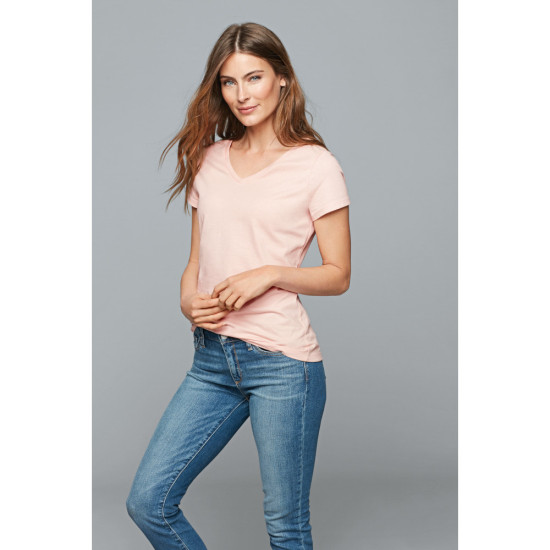 District ® Women’s Very Important Tee ® V-Neck