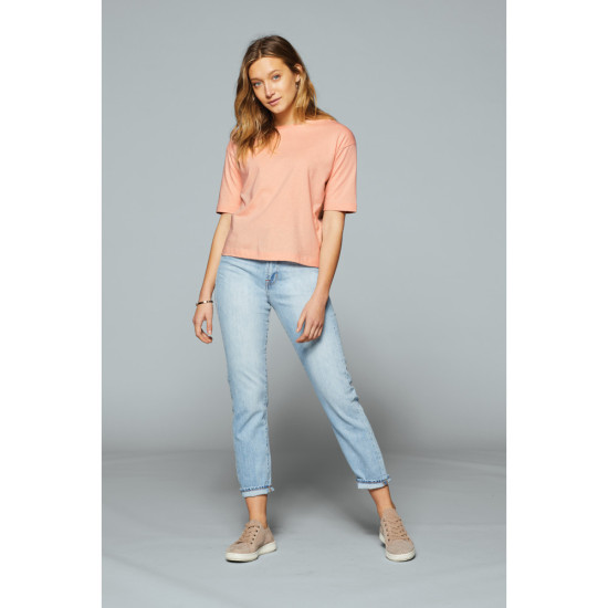 District ® Women’s V.I.T. ™ Boxy Tee