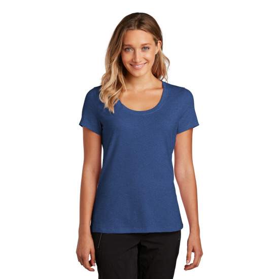 District ® Women’s Flex Scoop Neck Tee
