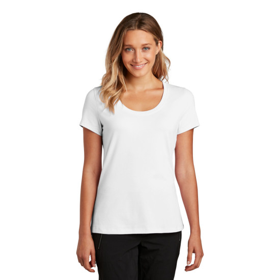 District ® Women’s Flex Scoop Neck Tee
