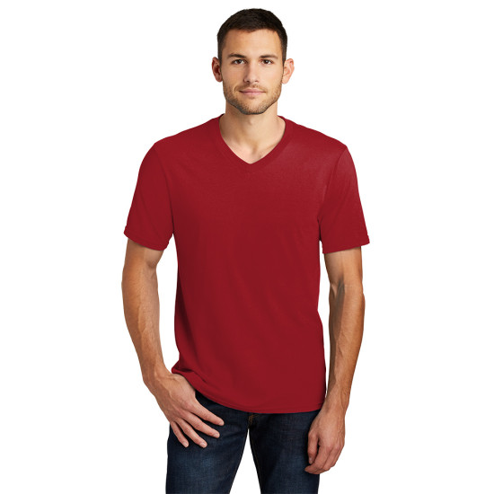 District ® Very Important Tee ® V-Neck