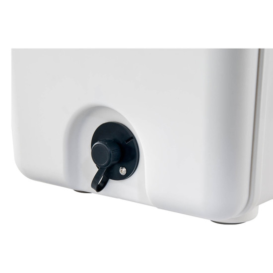 Pelican™ 30qt Elite Cooler